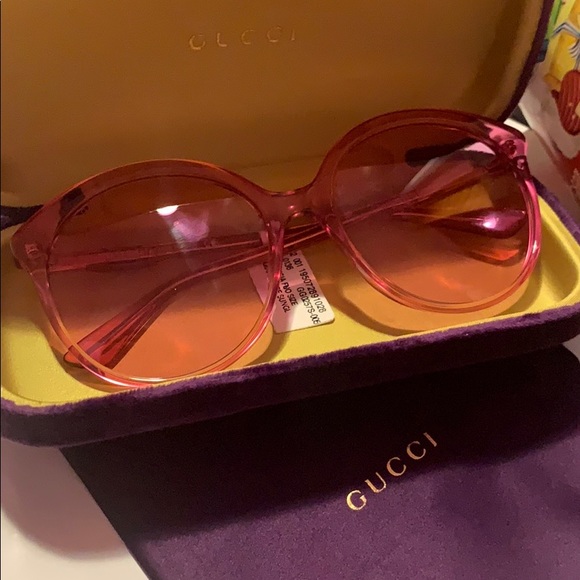 Gucci Accessories - GUCCI sunglasses. 🔥